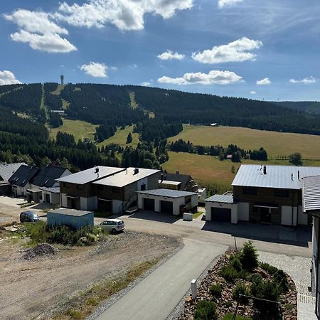 Apartmany Horizont Лоучна-под-Клиновцем Экстерьер фото